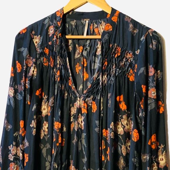 Free People Pebble Crepe Top s/p - Picture 4 of 8